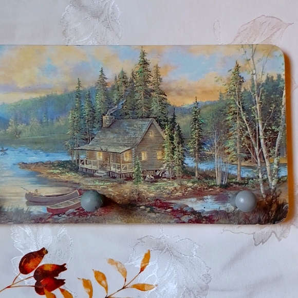 Four Peg Coat Rack/Wallhanging Great for a Country Home,Cottage,Cabin or Camp. - Picture 5 of 12